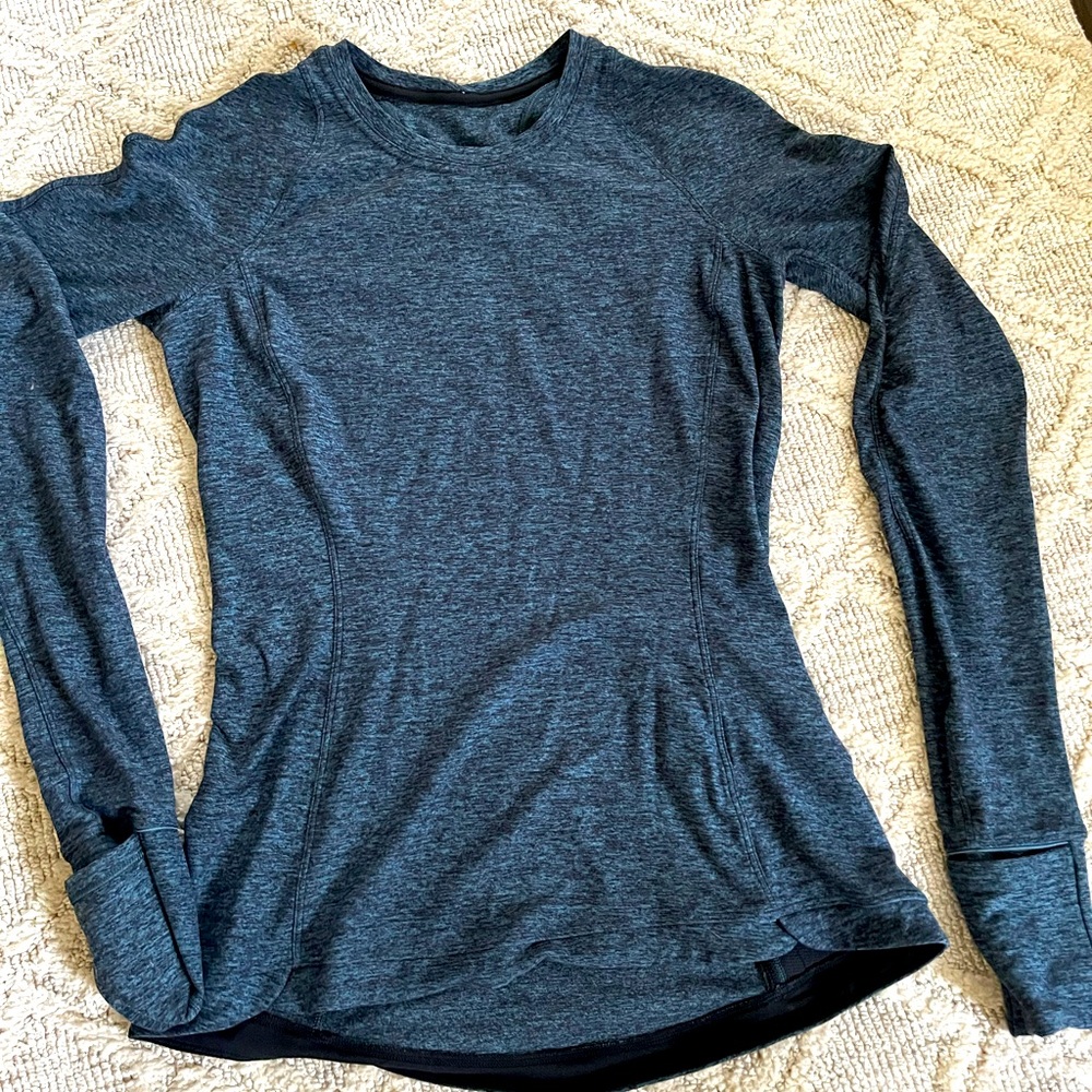 Lululemon Women’s top